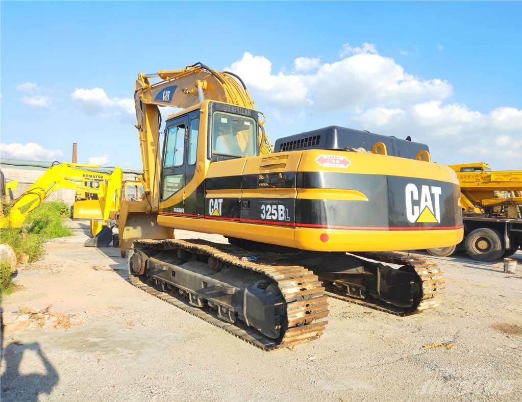 CAT 325 B L Koparki gąsienicowe
