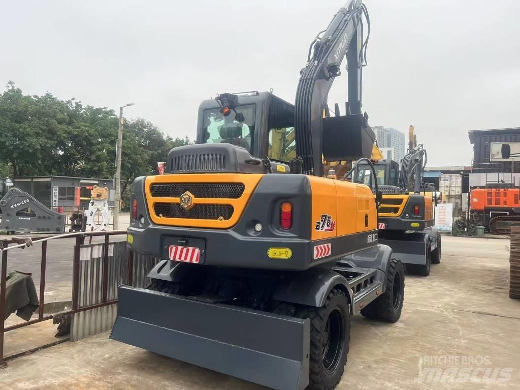 Xinyuan  B75G4 Koparki gąsienicowe