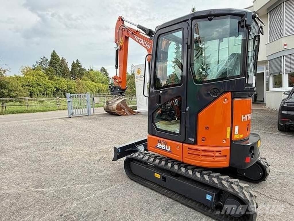 Hitachi ZX26 U-6 Minikoparki