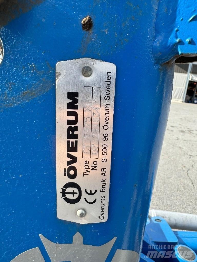 Överum CT 5975 XLP Pługi