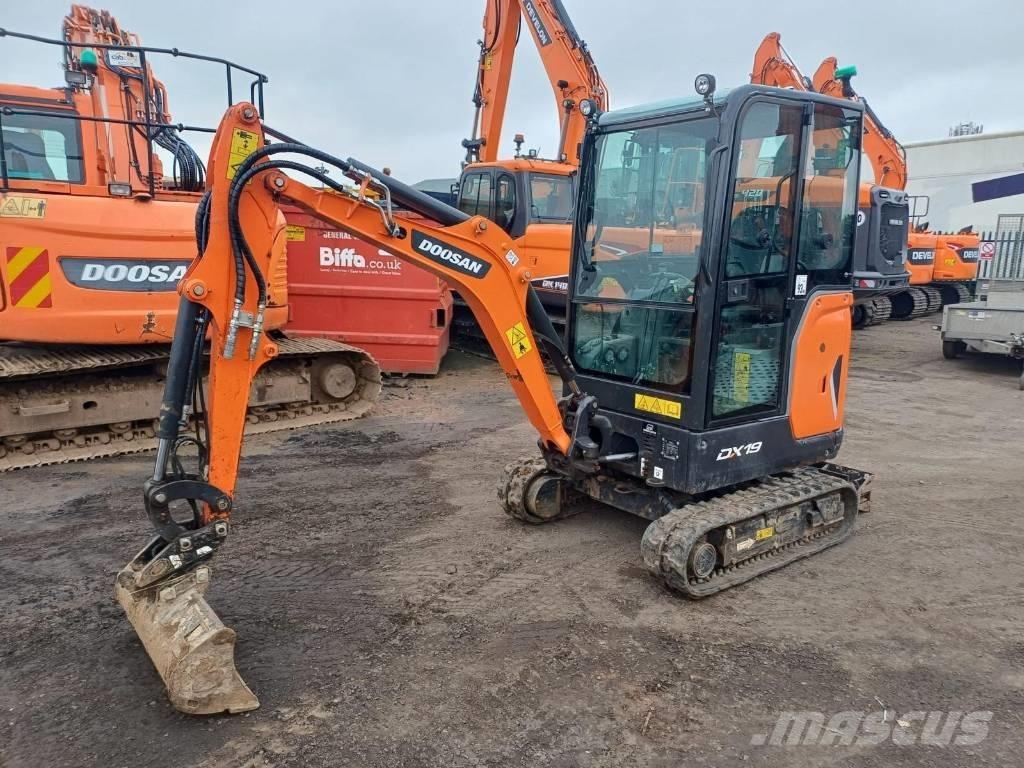 Doosan DX 19 Minikoparki