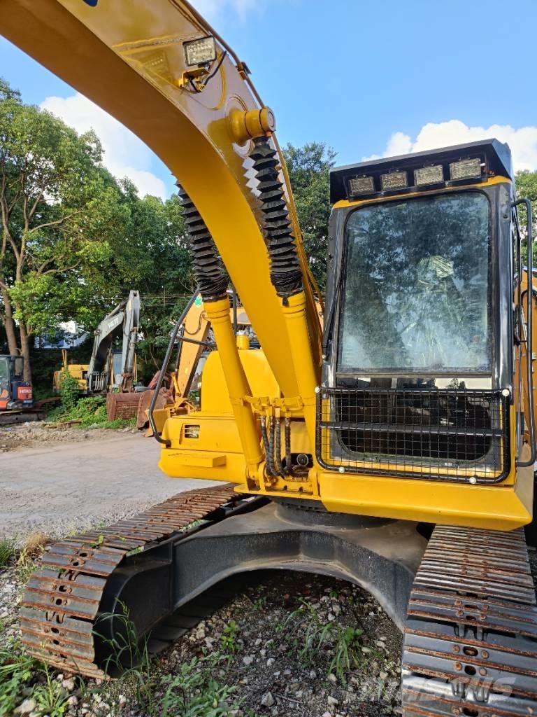 Komatsu PC 130-7 Koparki gąsienicowe