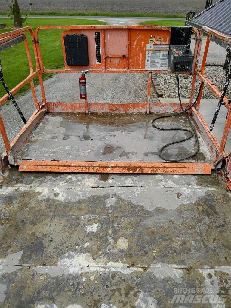 JLG 4394 RT Podnośniki nożycowe