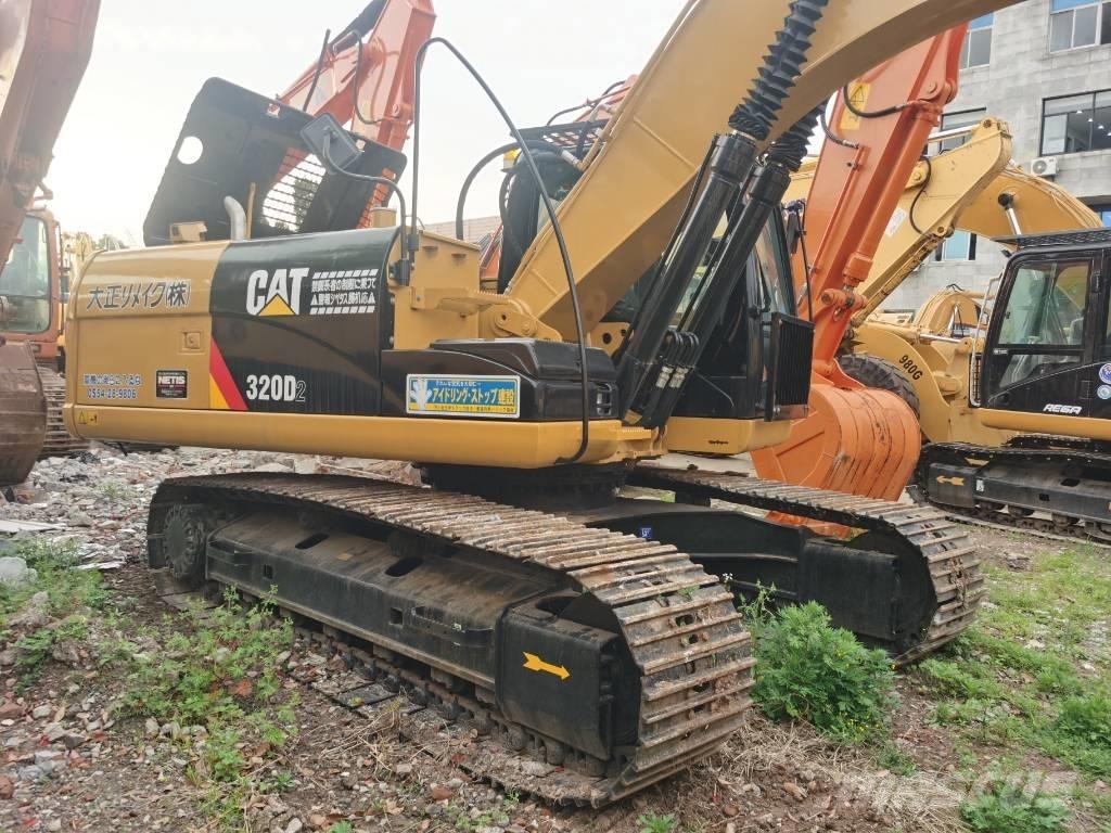 CAT 320 D2 Koparki gąsienicowe