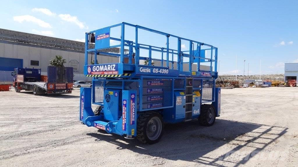 Genie GS 4390 RT Podnośniki nożycowe