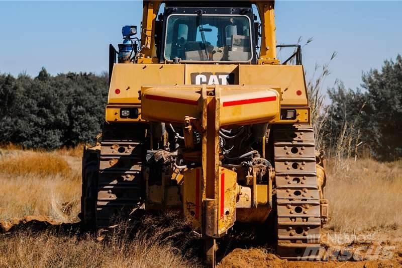 CAT D10T Spycharki gąsienicowe