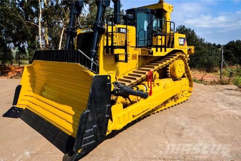 CAT D10T Spycharki gąsienicowe