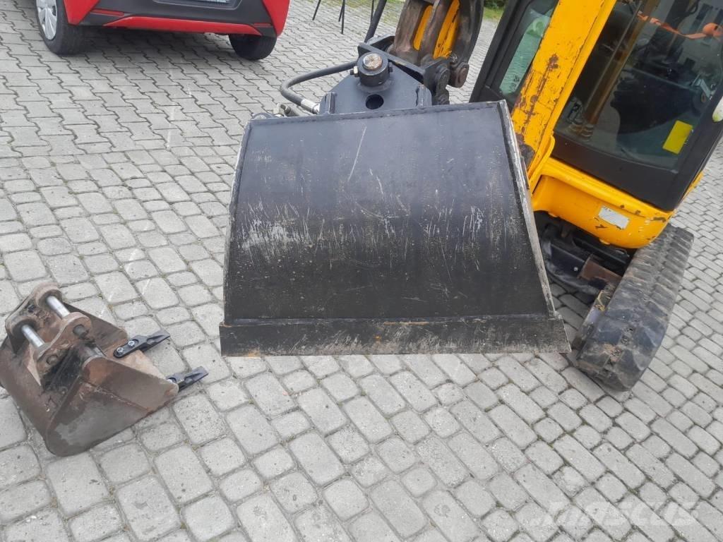 JCB 8018 Minikoparki