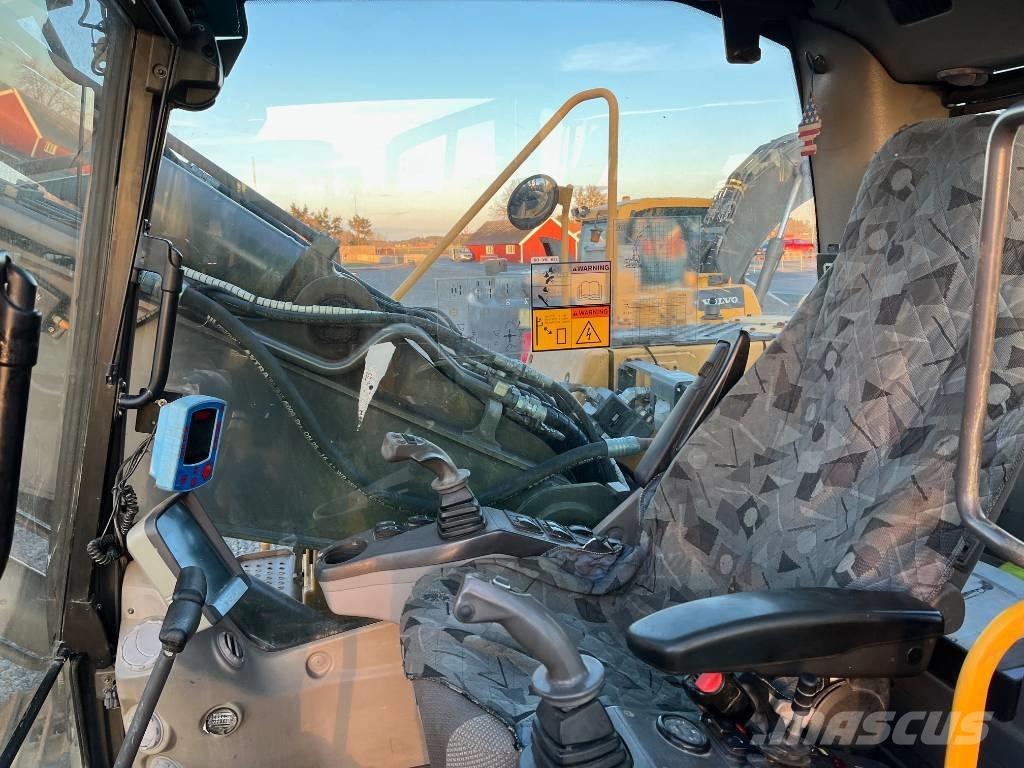 Volvo EC 160 C L Koparki gąsienicowe