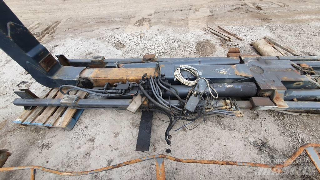  HOOKLIFT    5910MM Hakowce