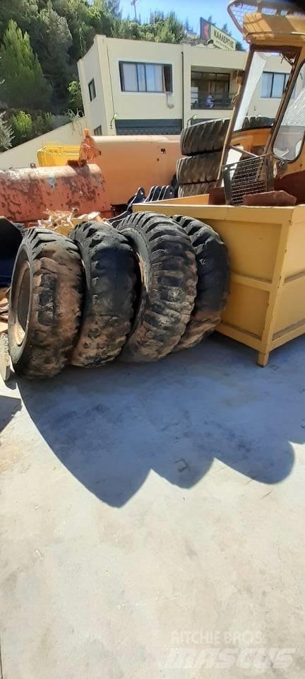 Goodyear 14.00-24 Opony, koła i felgi