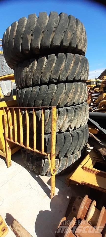 Goodyear 14.00-24 Opony, koła i felgi