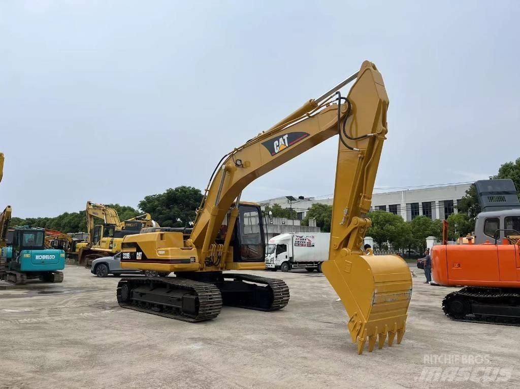 CAT 320 B L Koparki gąsienicowe