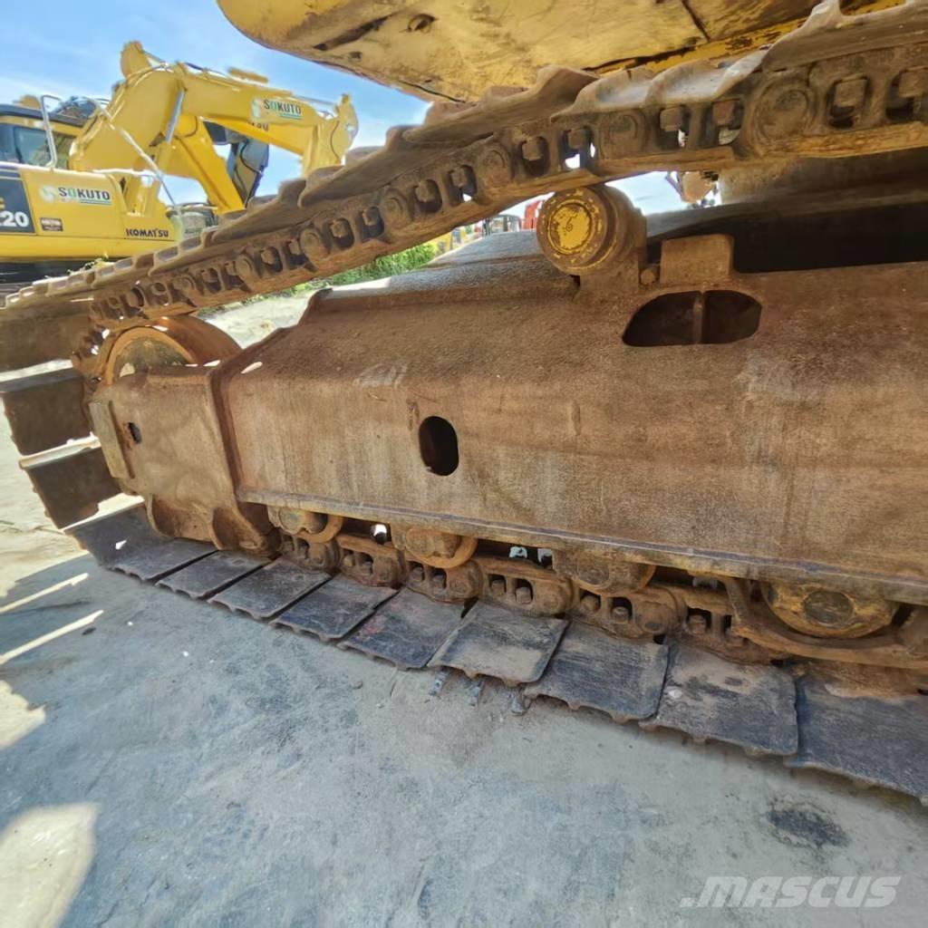 Komatsu PC 240 LC-7 Koparki gąsienicowe