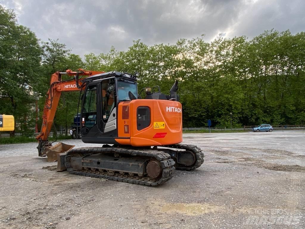 Hitachi ZX 135 US-6 Koparki gąsienicowe