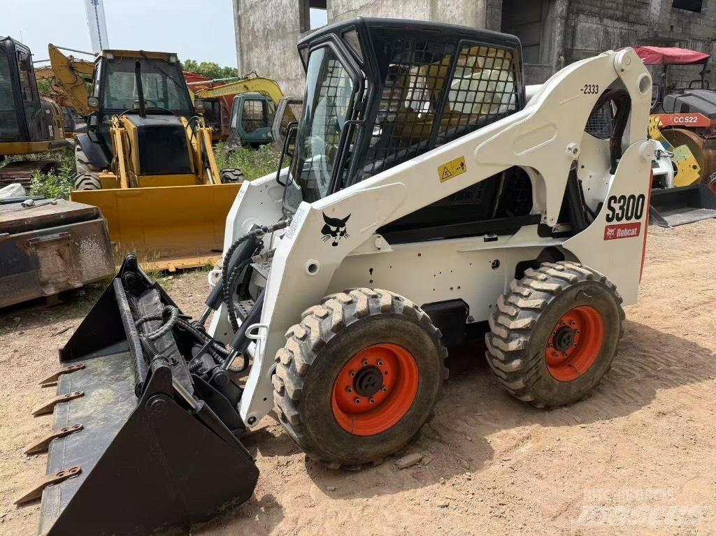 Bobcat S 300 Ładowarki burtowe