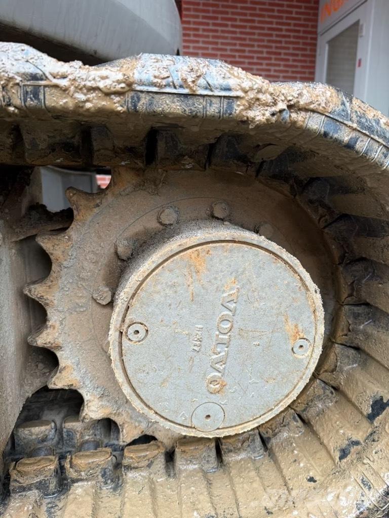 Volvo ECR 88 PLUS Midikoparki  7t - 12t