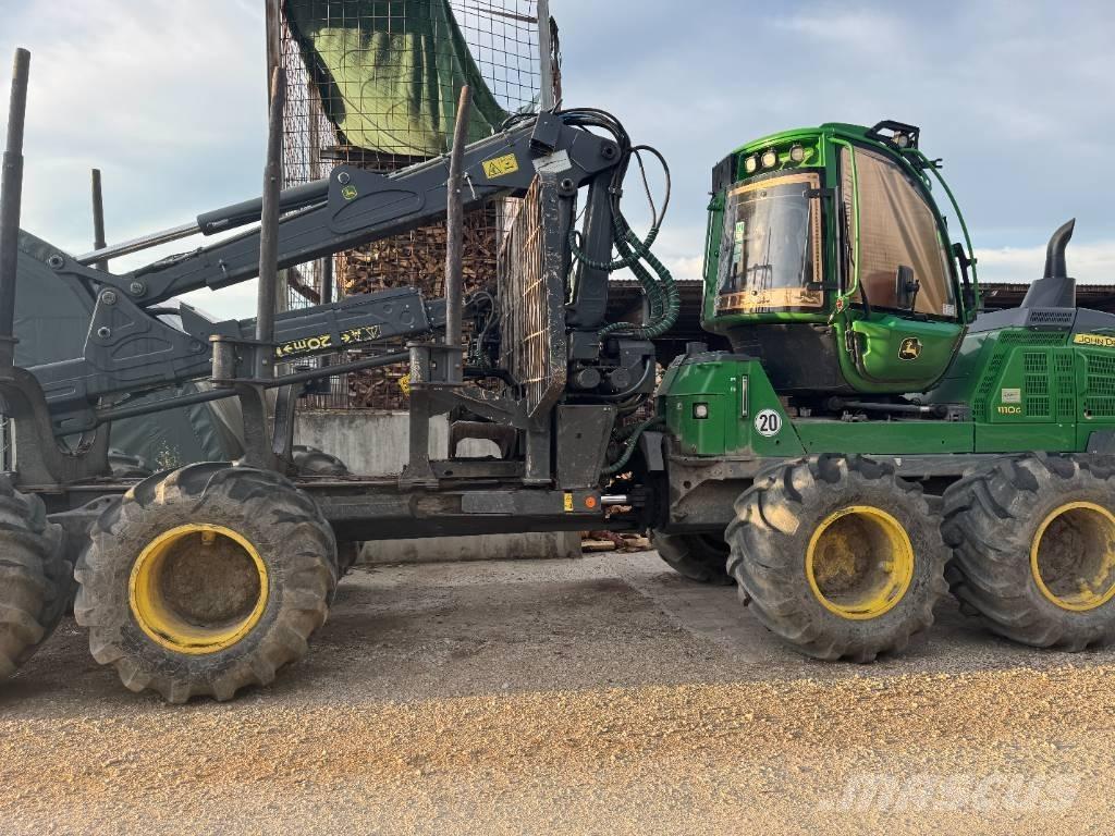 John Deere 1110 G Forwardery