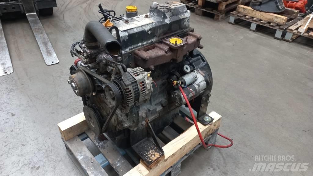 Yanmar 4TNV98 Silniki