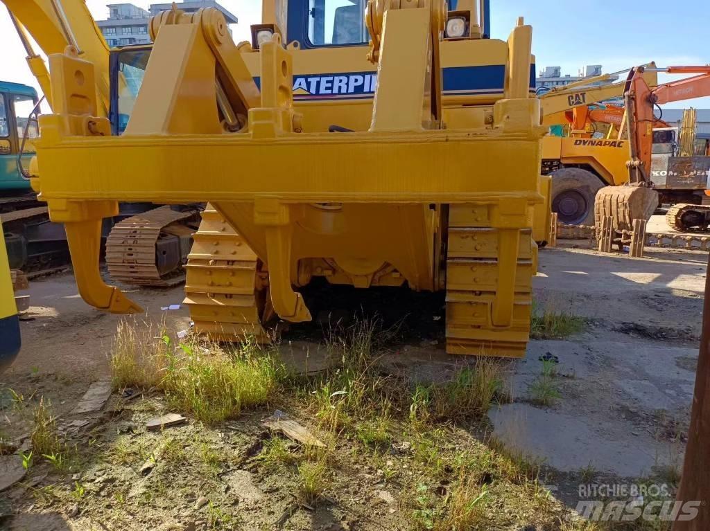CAT D7R Równiarki