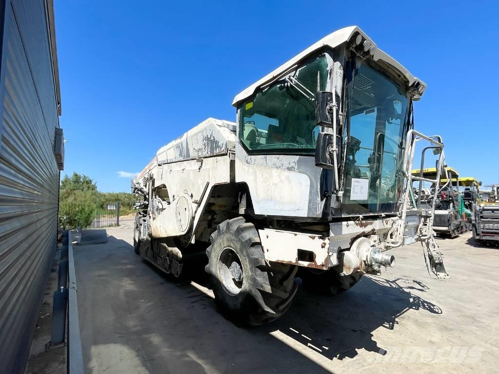 Wirtgen WR 240I Recyklery do asfaltu