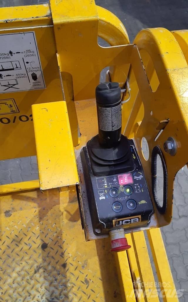 JCB S2646E (02316) Podnośniki nożycowe