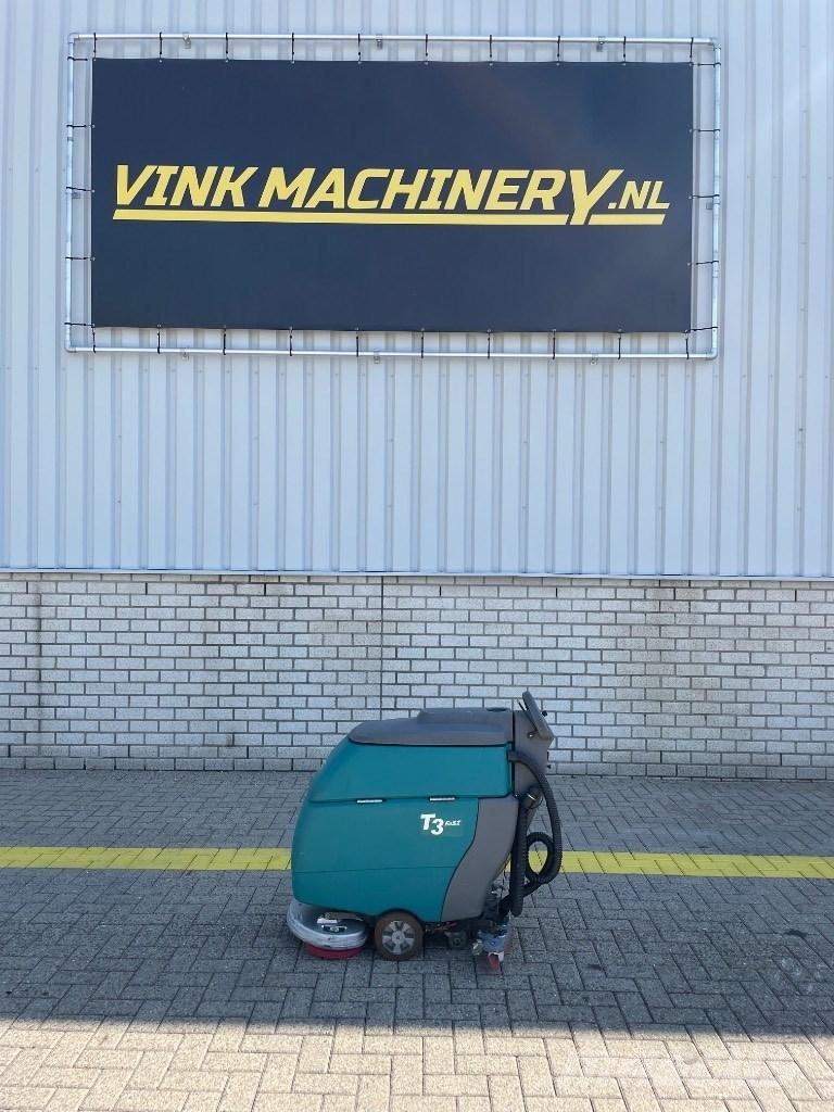 Tennant T 3 Zamiatarki - Zgarniarki - Odśnieżarki