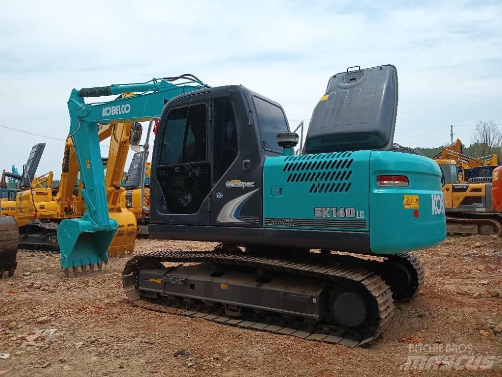 Kobelco SK 140 Midikoparki  7t - 12t