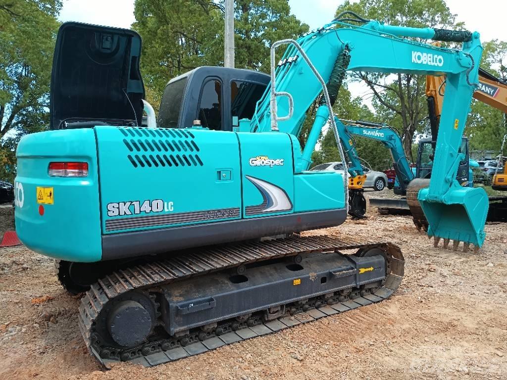 Kobelco SK 140 Midikoparki  7t - 12t