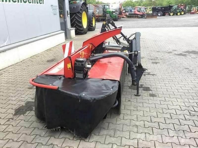 Vicon 332 F Kosiarki ze wstępną obróbka paszy