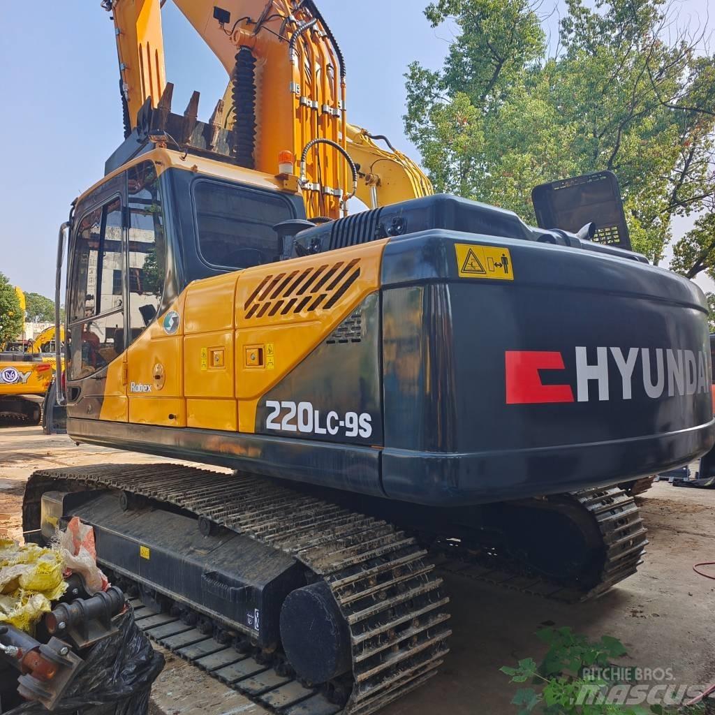 Hyundai 220lc-9s Koparki gąsienicowe