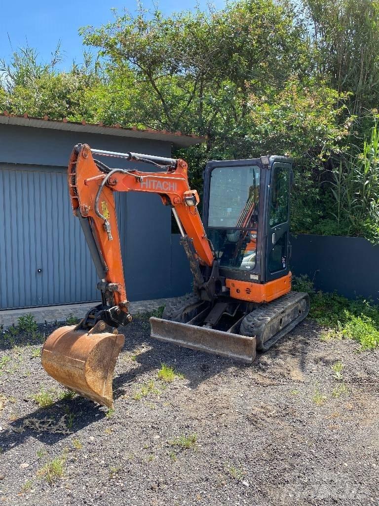 Hitachi ZX 26 Minikoparki