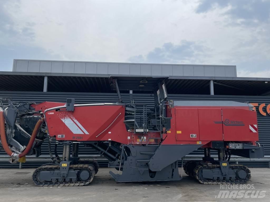 Wirtgen W 250 Frezarki do asfaltu