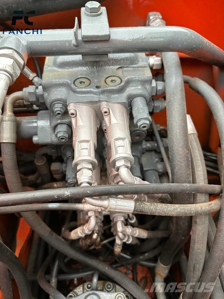 Hitachi ZX 70 Koparki gąsienicowe
