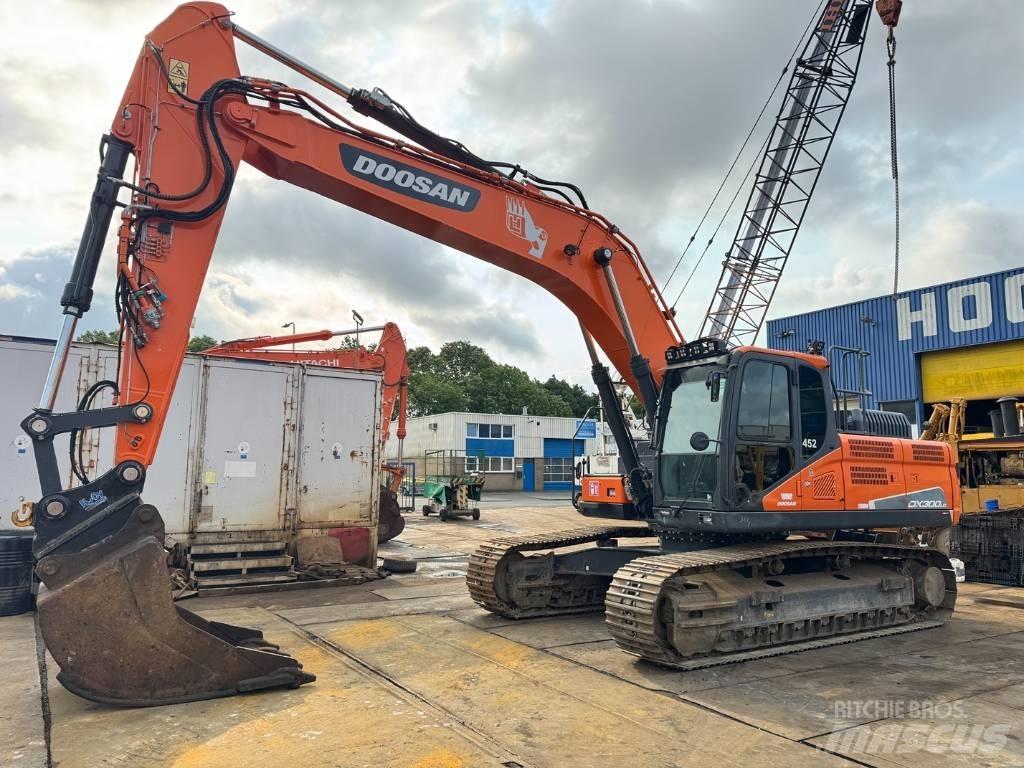 Doosan DX 300 LC-5 Koparki gąsienicowe