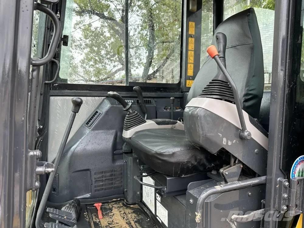 Komatsu PC 56-7 Minikoparki