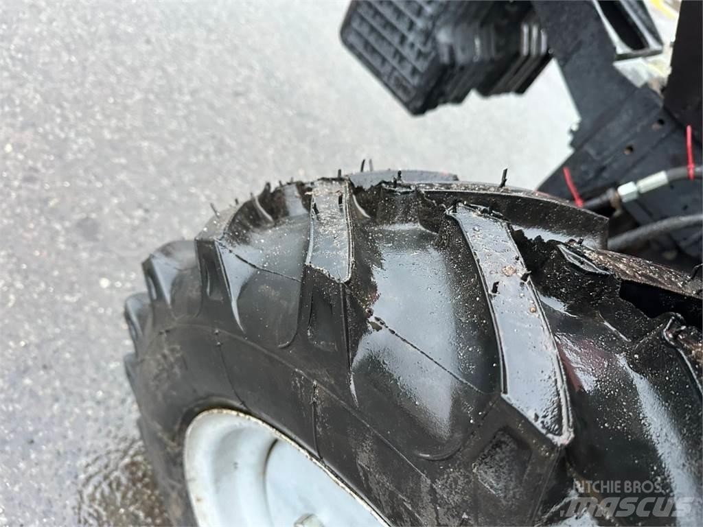 Belarus MTS 320 Ciągniki rolnicze