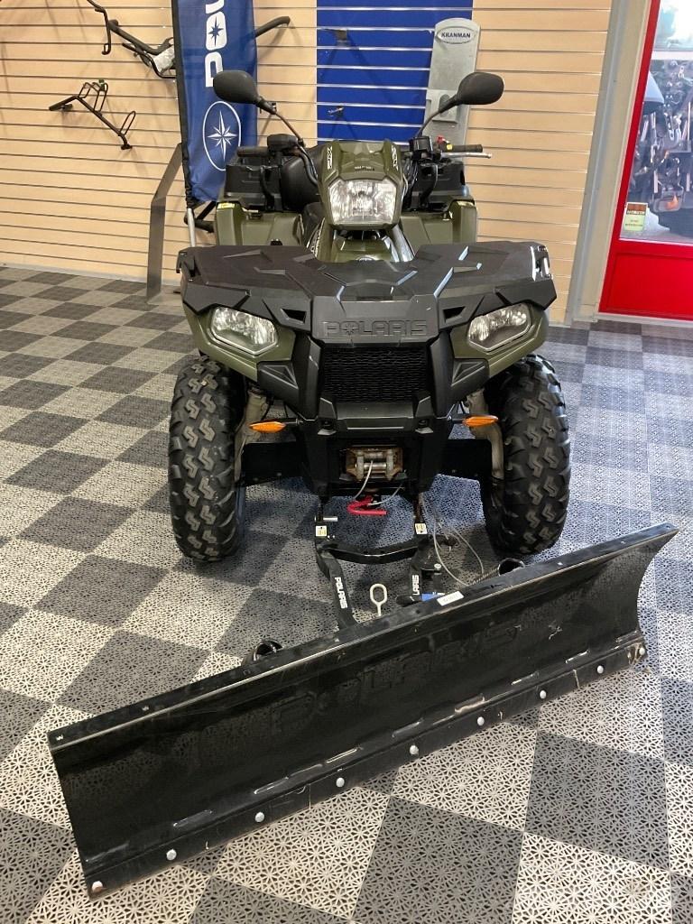 Polaris 570 X2 Pojazdy terenowe