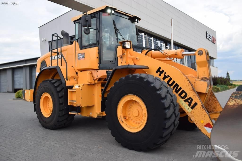 Hyundai HL 965 Ładowarki kołowe