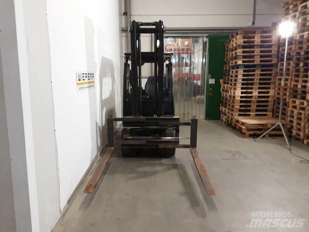 Yale ERP30VL V2745 Wózki elektryczne