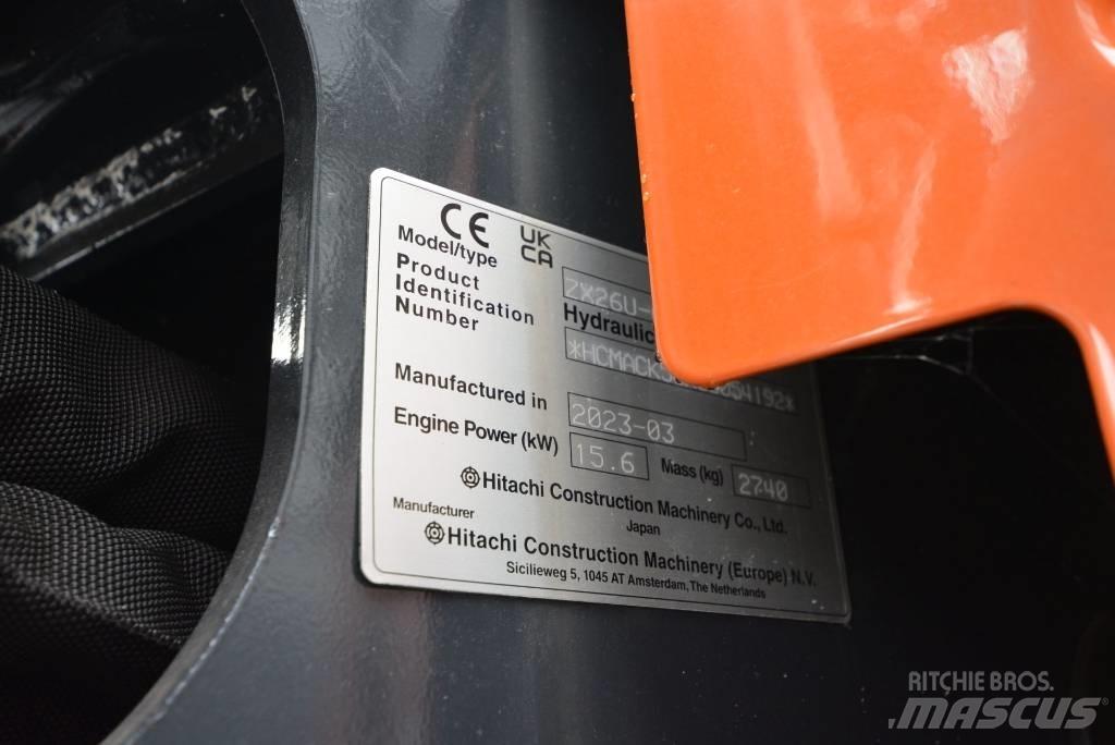 Hitachi ZX 26 U-6 Minikoparki