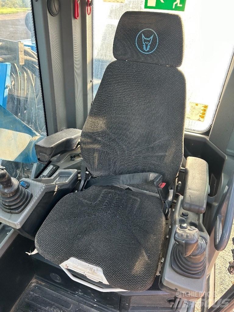 Fuchs MHL 320 T4F Koparki przeładunkowe