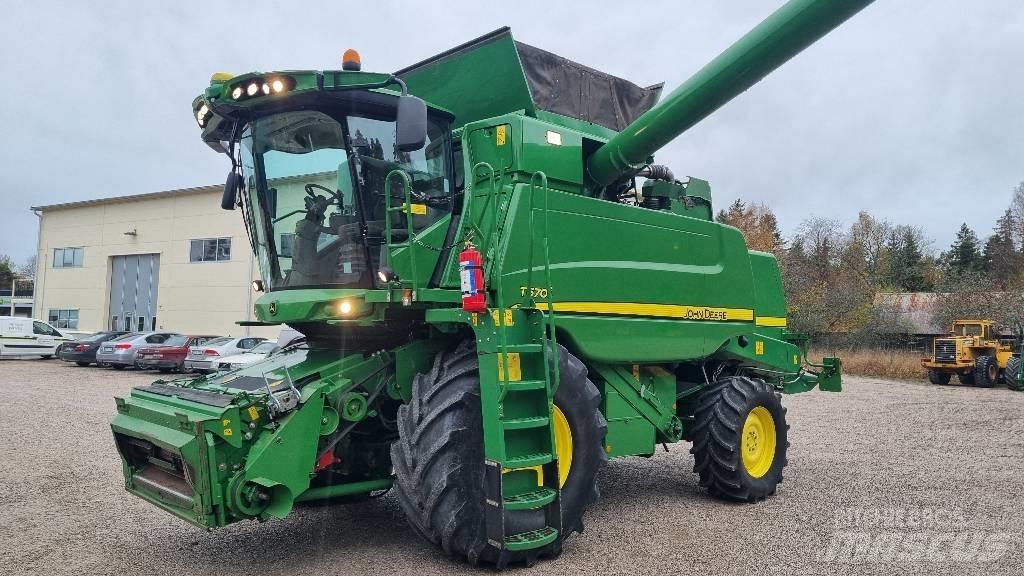 John Deere T670i Kombajny zbożowe