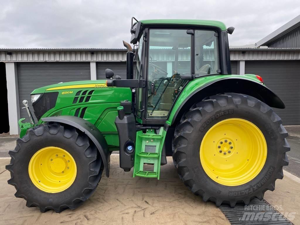 John Deere 6120 M Ciągniki rolnicze