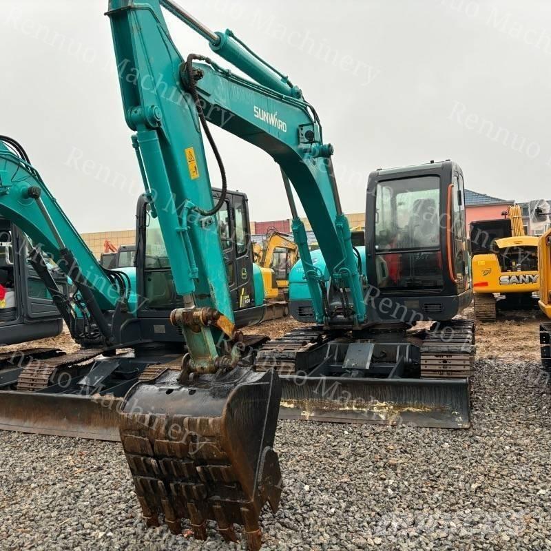 Sunward SWE80 Minikoparki