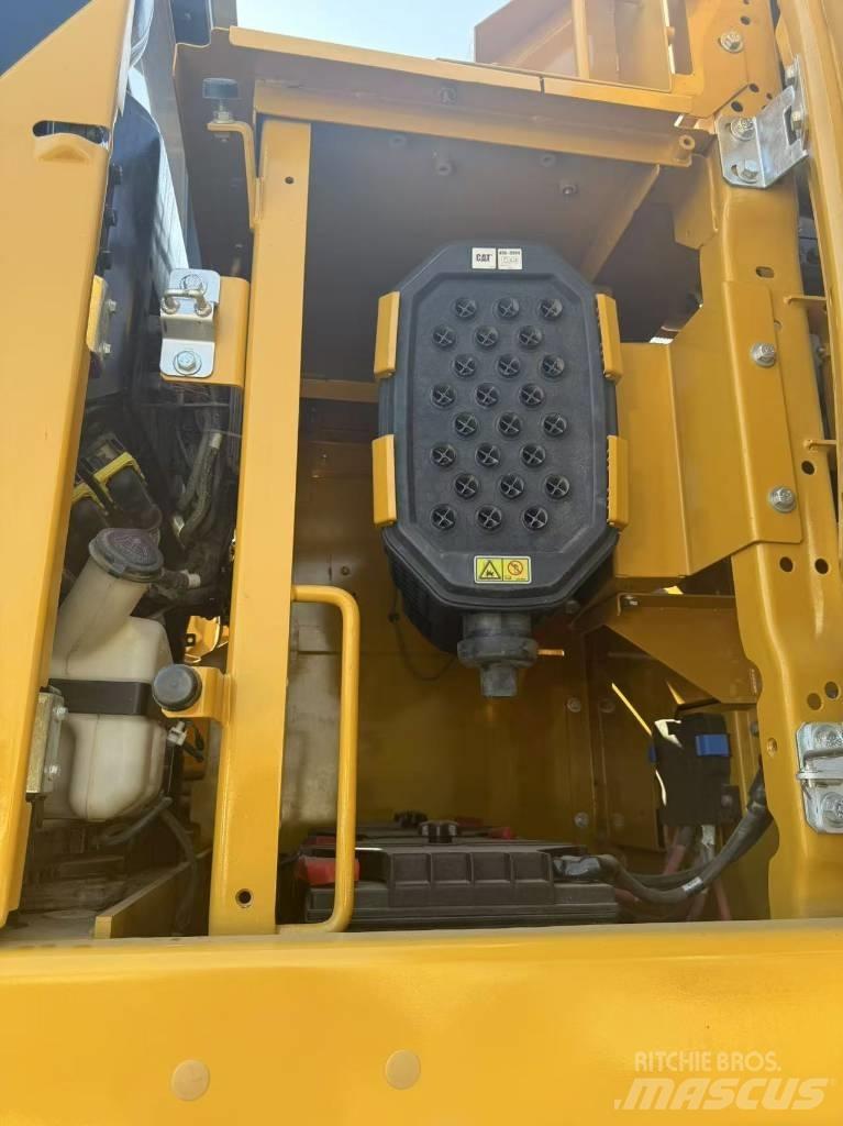 CAT CAT336GC Koparki gąsienicowe
