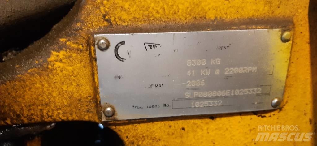 JCB 8080 Minikoparki
