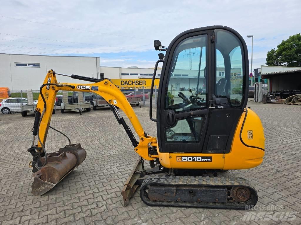 JCB 8018 CTS Minikoparki