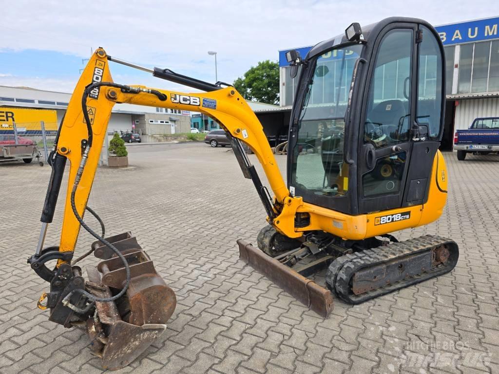 JCB 8018 CTS Minikoparki