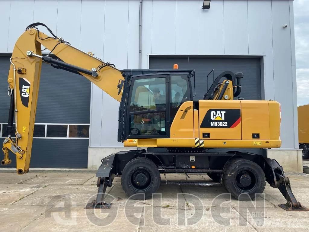 CAT MH3022 Koparki przeładunkowe